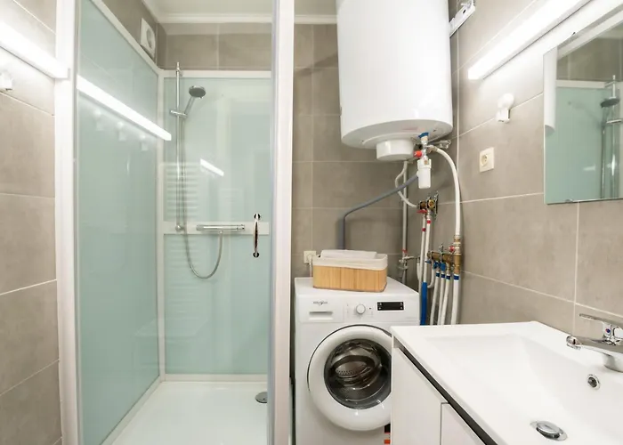 Centrally Located Graaf Jan By Interhome *